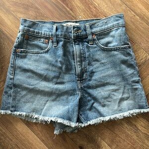 Madewell “perfect jean short”